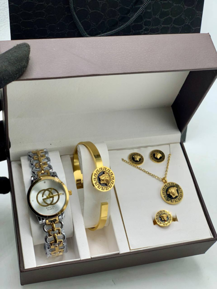 Female Gucci Watch Set